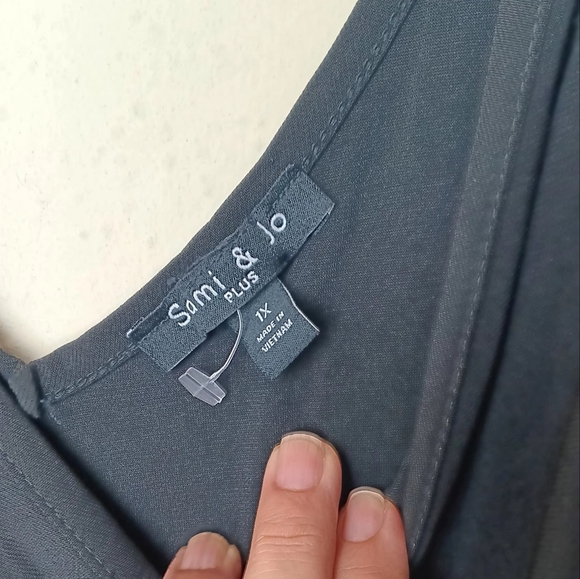 Sami & Jo Charcoal Sleeveless Jumpsuit - Picture 6 of 9